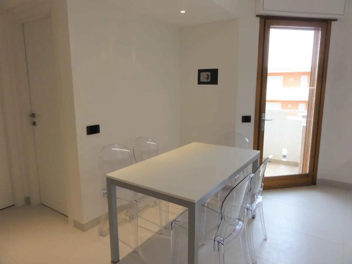Apartments In Bibione 37119 Italy