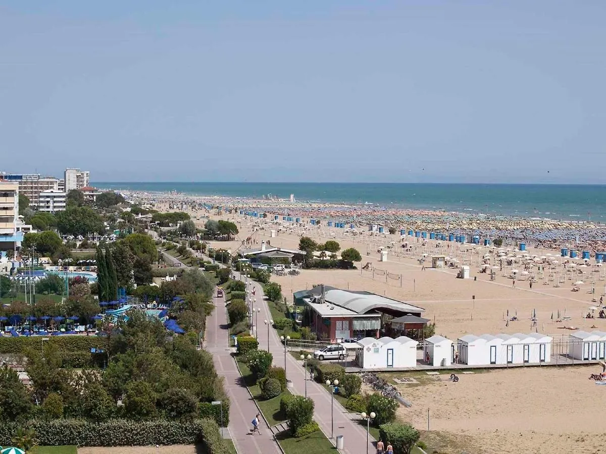 Apartments In Bibione 37119 Italy