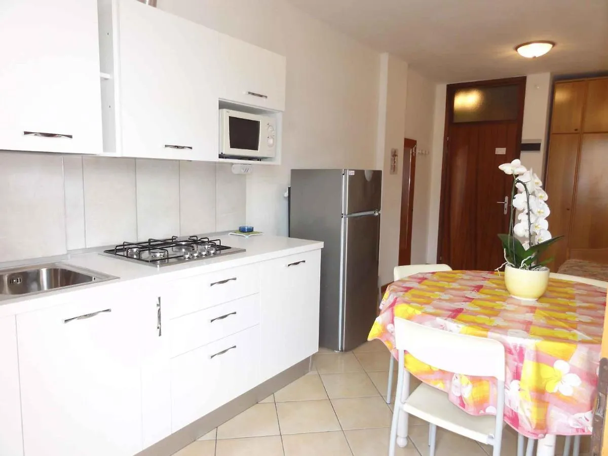 Apartments In Bibione 37119 Italy