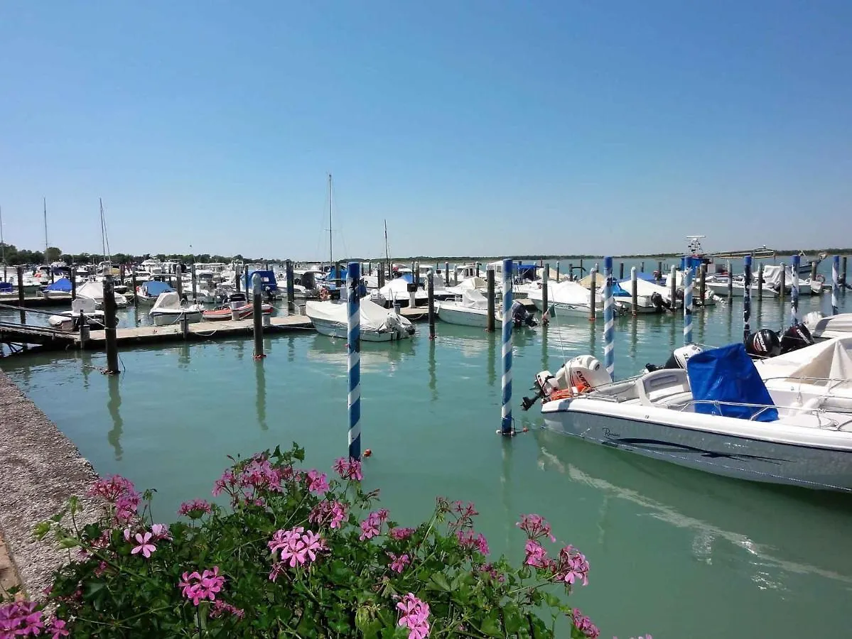 Apartments In Bibione 37119 Italy